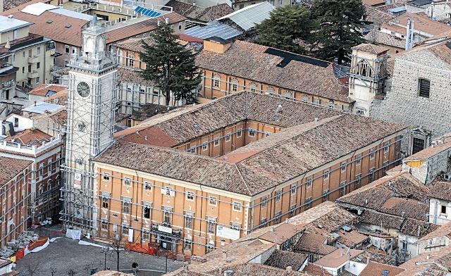 Palazzo Margherita, Municipio - L'Aquila